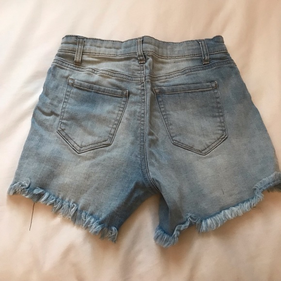 “Vanilla Star” Ripped Jean Shorts - Picture 2 of 4